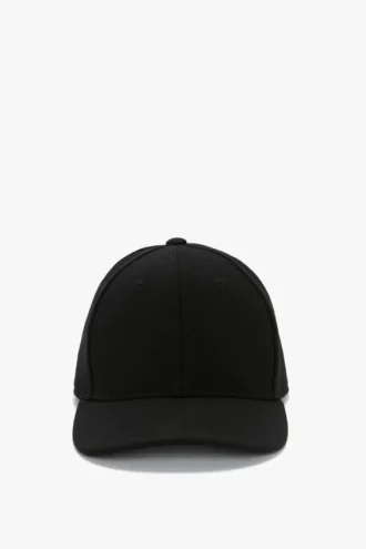 Cap in black Cap in black