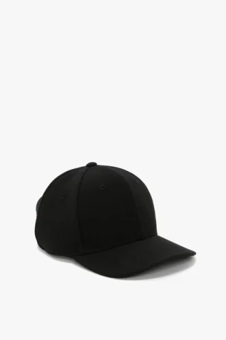 Cap in black Cap in black