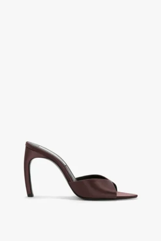 Harlow mule 100 in maroon satin