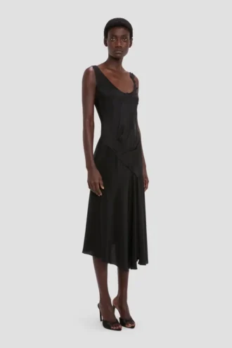 Lace dress in black