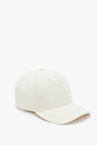 Logo cap in antique white Logo cap in antique white