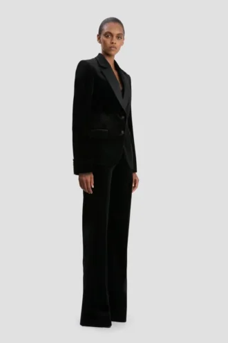 Tailored jacket in black velvet