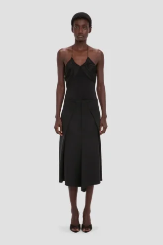 Tailored midi skirt in black Tailored midi skirt in black