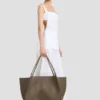 Victoria travel tote bag in khaki leather Victoria travel tote bag in khaki leather